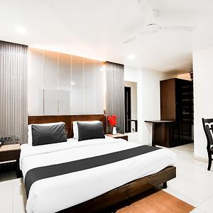 Hotel O Grand Peepal
